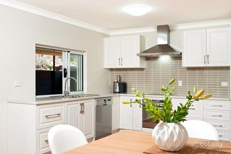 Property photo of 2 Daniel Court Scarborough QLD 4020