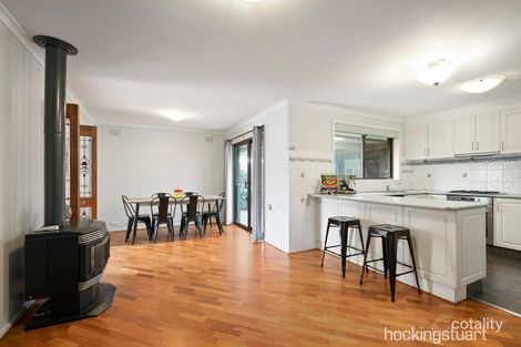 Property photo of 81 Duncans Road Werribee VIC 3030
