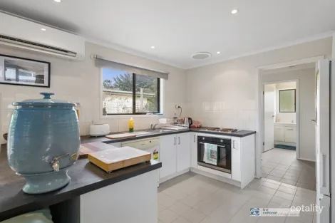 Property photo of 50 Gemma Street Sunderland Bay VIC 3922