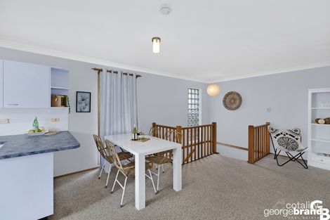 Property photo of 2/92 Copacabana Drive Copacabana NSW 2251