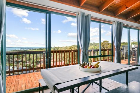 Property photo of 123 Wyndarra Way Koonawarra NSW 2530
