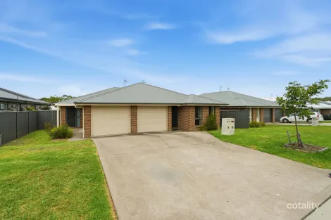 9/9a Hastings Pde, Sussex Inlet, NSW 2540