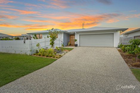 Property photo of 8 Lobelia Crescent Casuarina NSW 2487