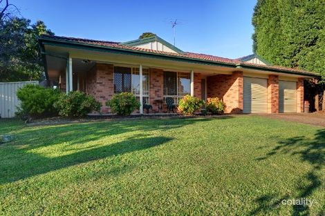 2 Banksia Pl, Wattle Grove, NSW 2173