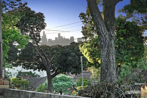Property photo of 16 Grandview Road Chadstone VIC 3148