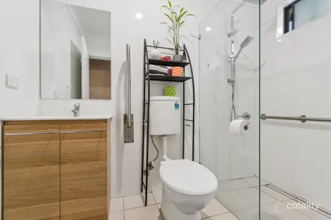 Property photo of 120 Lakelands Drive Dapto NSW 2530