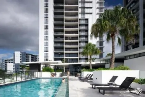 Property photo of 2 Main Street Varsity Lakes QLD 4227