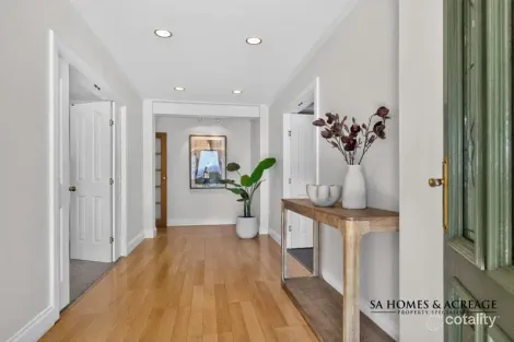 Property photo of 41-43 Rifle Range Road Greenwith SA 5125