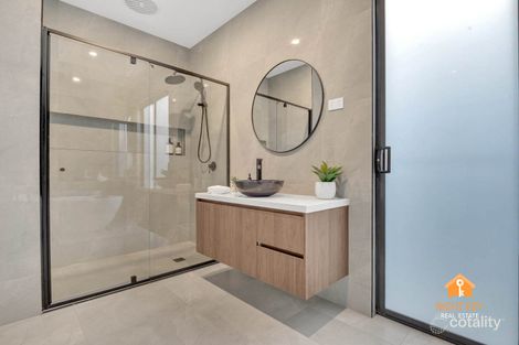 Property photo of 5 Boilersmith Street Donnybrook VIC 3064