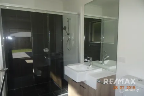 Property photo of 25 Girraween Crescent Capalaba QLD 4157