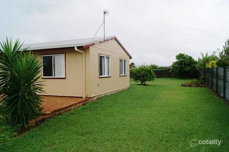 Property photo of 21 Grevillea Avenue Innes Park QLD 4670