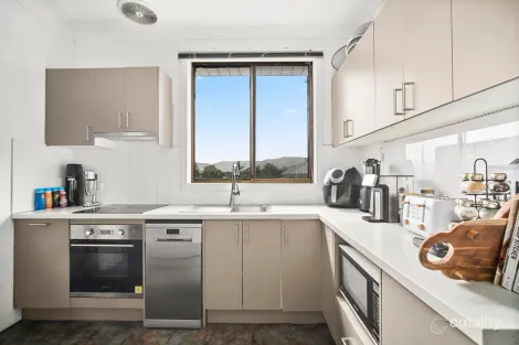 Property photo of 22 Kelly Street Berkeley NSW 2506