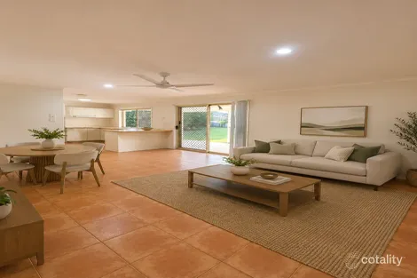 3 Moorea Ct, Pacific Pines, QLD 4211