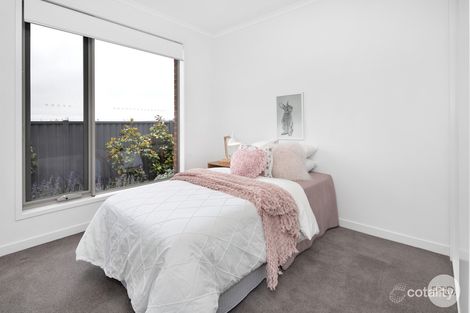 1 Tipperary St, Alfredton, VIC 3350