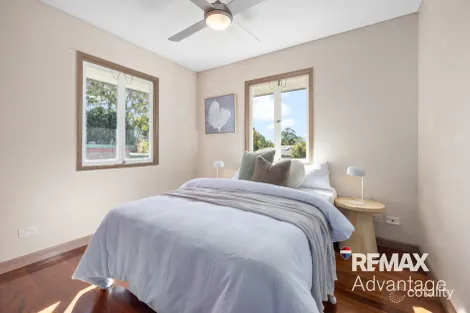 Property photo of 11 Bushing Street Wynnum West QLD 4178