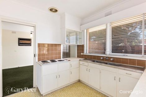 Property photo of 5 Parton Court Carnegie VIC 3163