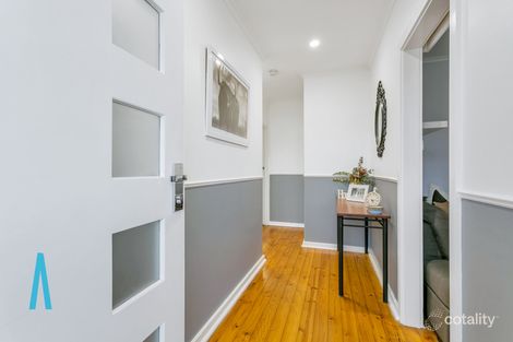 Property photo of 32 Salisbury Avenue Valley View SA 5093