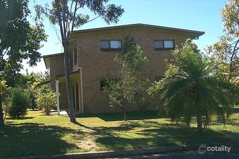 112 Menzies St, Park Avenue, QLD 4701