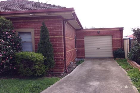 Property photo of 2/3-5 Mary Avenue Werribee VIC 3030