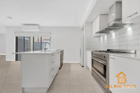 Property photo of 58 Tarlo Drive Tarneit VIC 3029