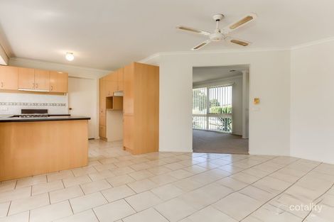 Property photo of 26 Maltravers Crescent Cranbourne North VIC 3977