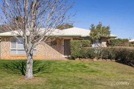 Property photo of 22 Strathconan Drive Glenvale QLD 4350