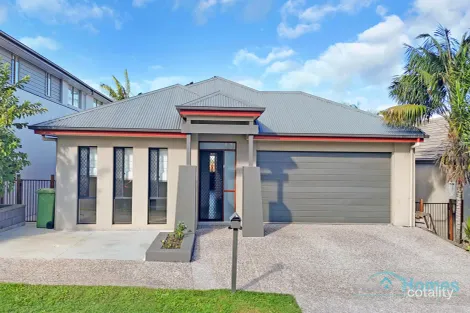 35 Forrestal Cct, North Lakes, QLD 4509