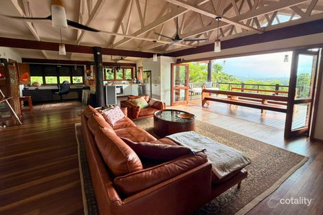 82 Spring Creek Rd, Mowbray, QLD 4877
