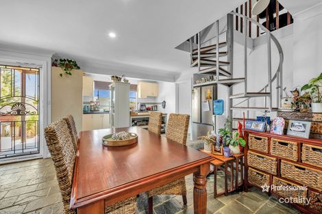 Property photo of 35 River Drive Cape Burney WA 6532