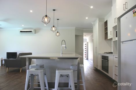 14 Hidden Ct, Cannonvale, QLD 4802