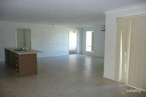 Property photo of 2 Clay Court Pimpama QLD 4209
