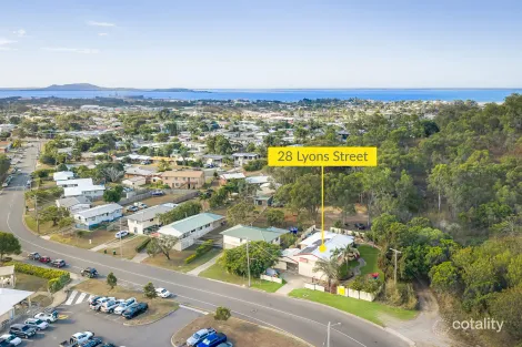 28 Lyons St, South Gladstone, QLD 4680