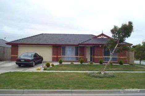 42 Hutchinson Dr, Lynbrook, VIC 3975