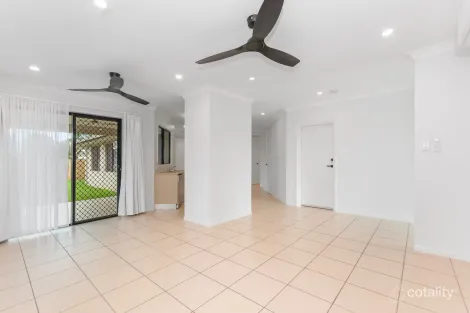 Property photo of 27 Sanderling Circuit Kelso QLD 4815