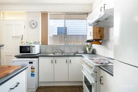 Property photo of 10 Lighthouse Parade Fingal Head NSW 2487