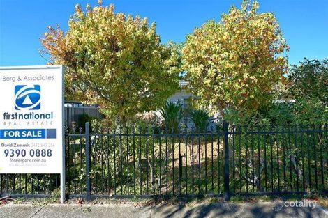 Property photo of 33 Canterbury Street Deer Park VIC 3023