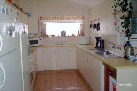 Property photo of 24 Elizabeth Street Wallaroo SA 5556