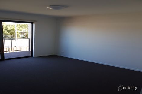 Property photo of 8 Napier Circuit Silkstone QLD 4304