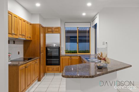 Property photo of 8 Eastbank Terrace Helensvale QLD 4212