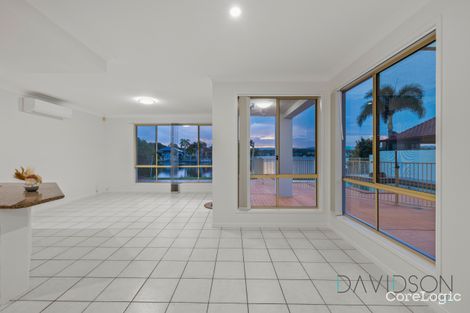 Property photo of 8 Eastbank Terrace Helensvale QLD 4212