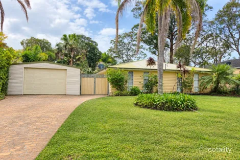 1A TERAGALIN DR, CHAIN VALLEY BAY, NSW 2259