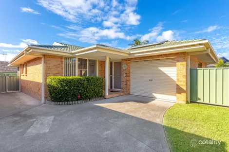 Property photo of 3/76 Old Bar Road Old Bar NSW 2430