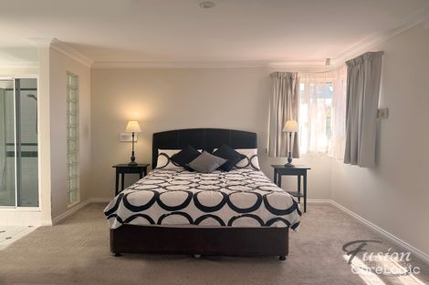 Property photo of 53 Warringah Close Kallaroo WA 6025
