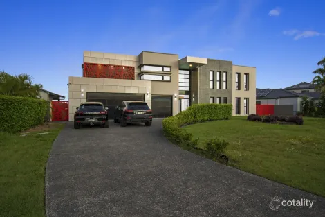 Property photo of 24 Calmwater Crescent Helensvale QLD 4212
