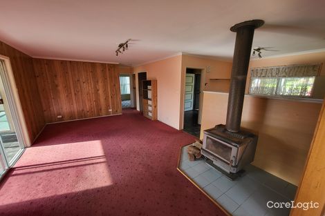 Property photo of 24 Bembridge Crescent Ventnor VIC 3922