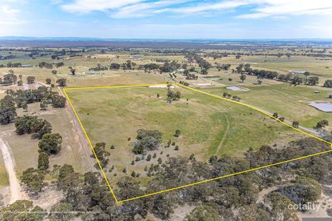 5 Tuscan Ct, Heathcote, VIC 3523