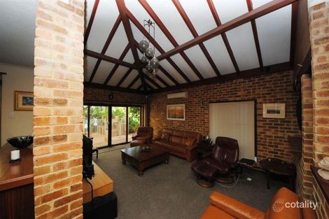 Property photo of 5 McWhae Place Bull Creek WA 6149