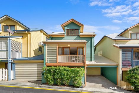 Property photo of 24 Robert Street Spring Hill QLD 4000