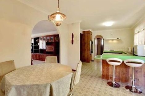 Property photo of 5 Hokitika Street Broadbeach Waters QLD 4218