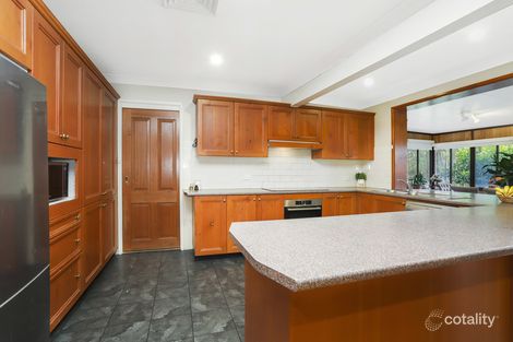 8 Nairobi Pl, Toongabbie, NSW 2146